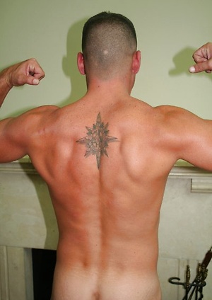 Mature muscle hunk Rex jerking off dick