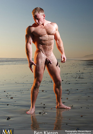 Ben Kieren posing naked outdoors