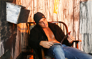 Naughty Marcello has a sneaky wank in a burnt out house