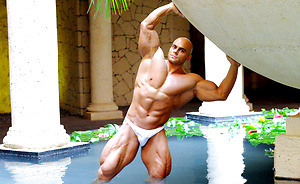 Bald pro bodybuilder Lukas Osladil