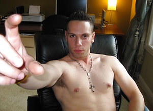 Narcissistic camera whore exposed