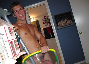 Closet gay finally exposed online