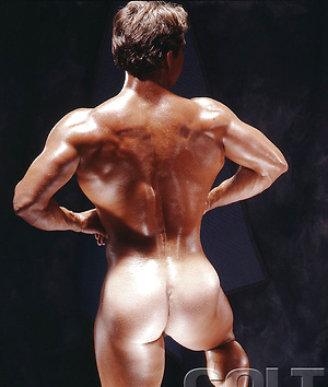 Retro stud Dick Griffin works hard on his muscles, and works hard on that throbbing member