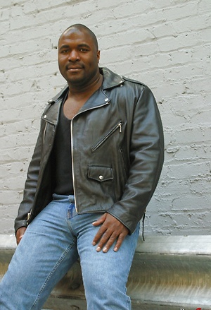 Big ebony man Allen Ray