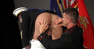 Muscle rmy men Spencer Reed and Adam Killian fucking