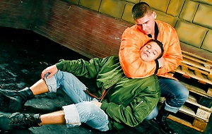 James Jones and Win Soldier - fight and abuse