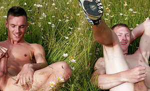 Str8 lad Rick and Liam play outside