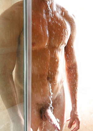 Tatum shows his muscled body