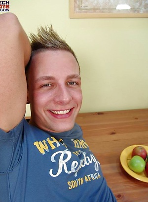 Nasty dude posing and jacking off