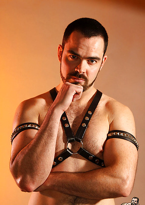 Very Hairy Ass - Dolan in leather