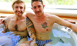 Aussies Luc and Damien meet for their first hook up