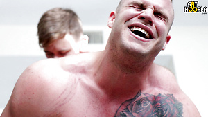 James Manziel Fucks Muscle Daddy Buck Carter Until He Screams