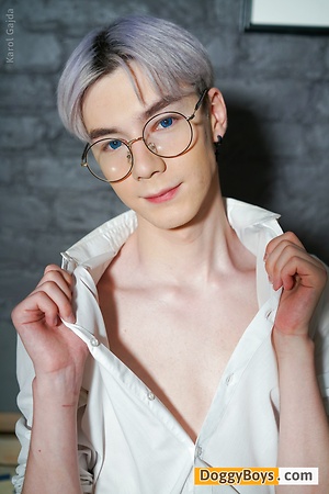 Karol's Tempting Boy Pucker by Doggy Boys image 1