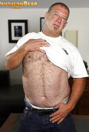 Derik Strong strokes his mature dick by Pantheon Bear image 2