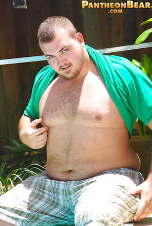 Chubby dude Hunter posing outdoors by Pantheon Bear image 2