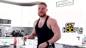 PREVIEW - New Guy Calvin Long Loves To Hump