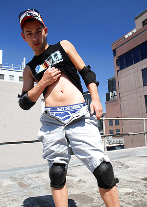 Tim Loux strips down on my rooftop