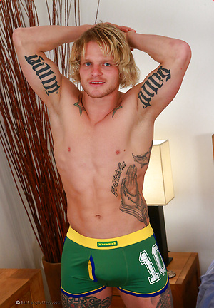 Muscular Rugby Hunk Kian - That Uncut Cock is a Rock Hard Missile!