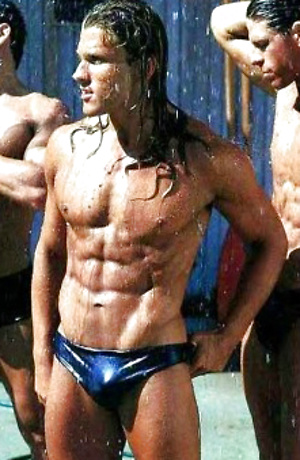 One hot stud - Travis Fimmel