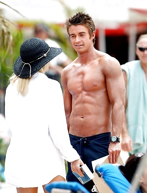 Robert Buckley