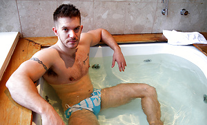 Hit the hot tub with Skippy Baxter