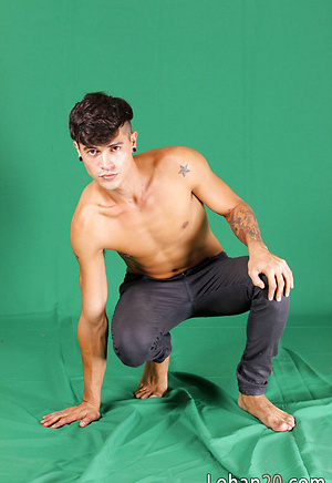 Hunky boy with a chiseled bod bares his goods