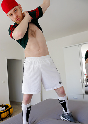 Check out my new mate Tristan Folder from Germany by Bentley Race image 4