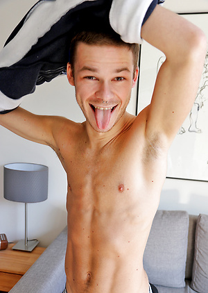 Meet my hung twink mate Kevin Babik