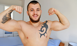 Muscle Mates - Meet our new straight mate David Ivan